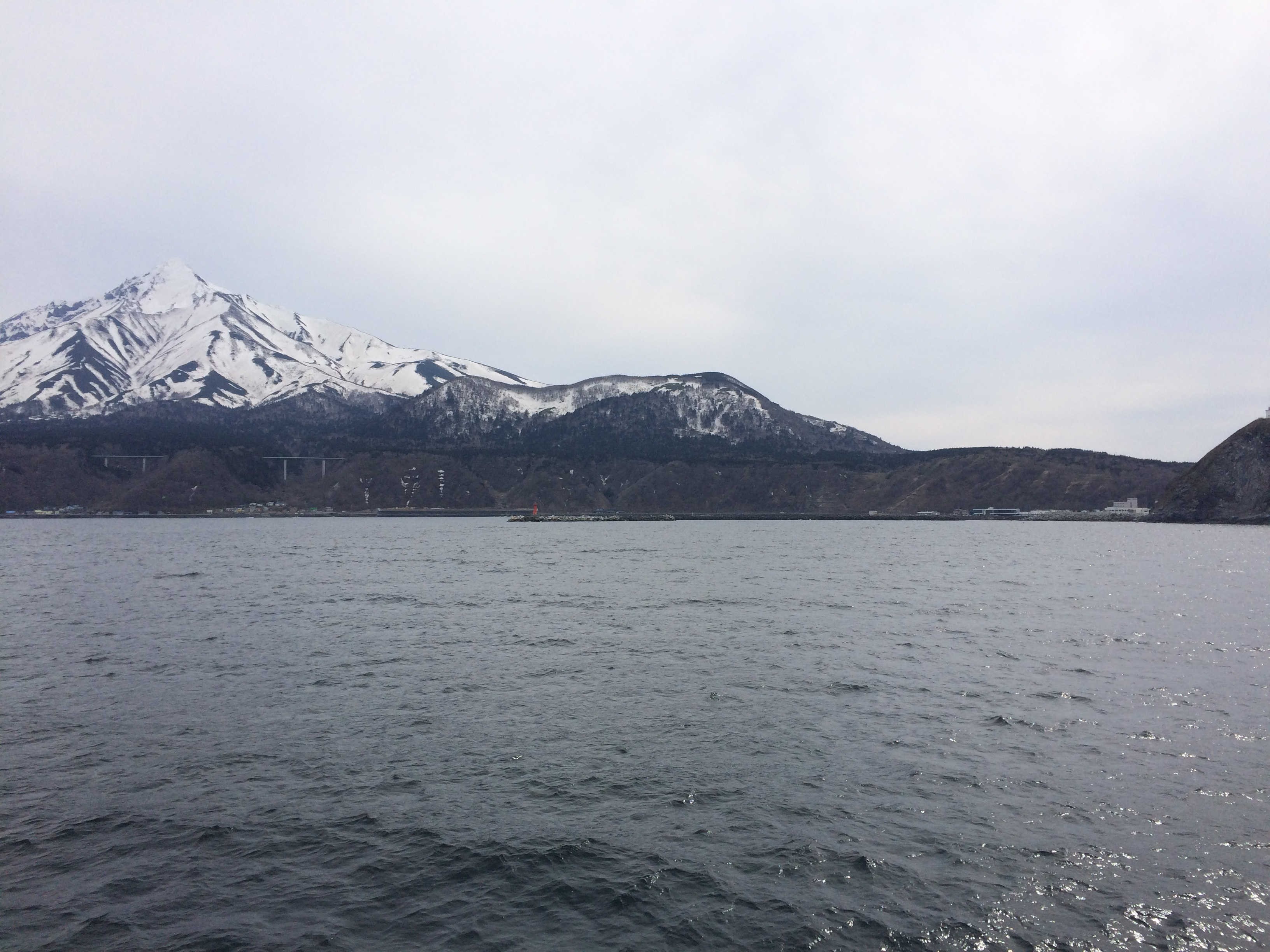 ハートランドフェリー（礼文島→利尻島）から利尻富士